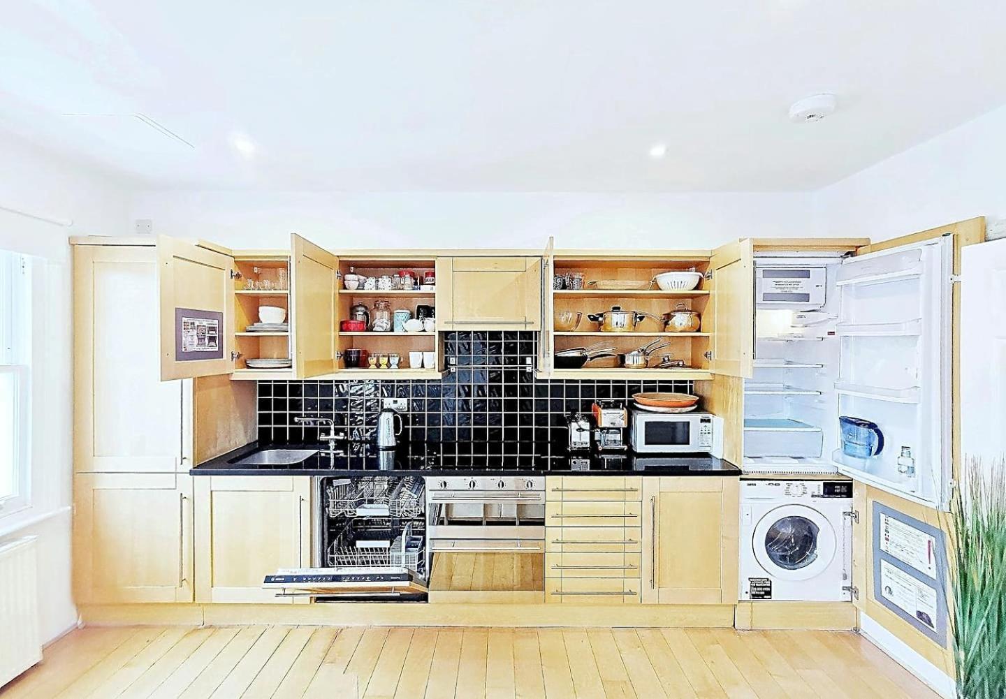 Eden Luxury Apartments Londen Kamer foto